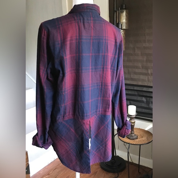 Girl Krazy Flannel Shirt Plaid Navy/Burgundy Game Day Collegiate Sz Medium - Picture 6 of 6